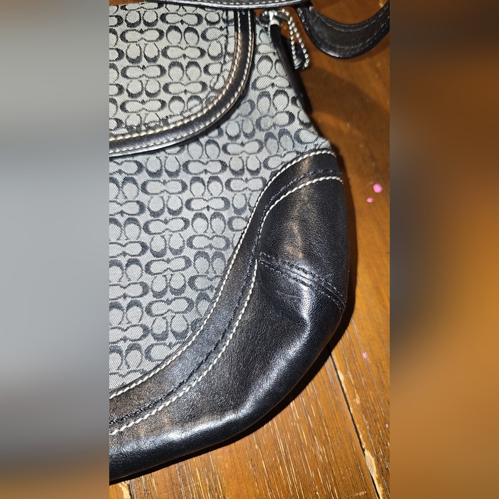 COACH Vintage Coach Soho Jacquard Canvas Shoulder Bag - Picture 10 of 17